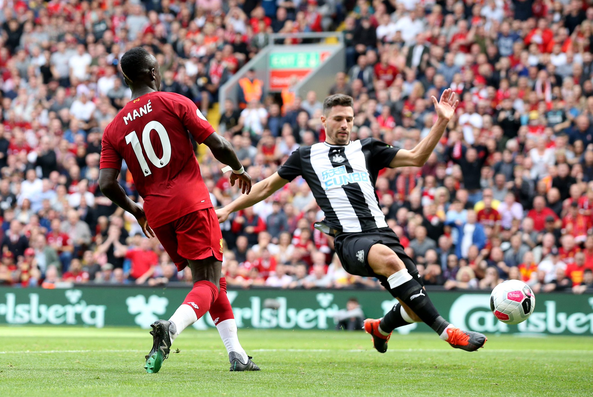 凭借其出色 凭借其出色