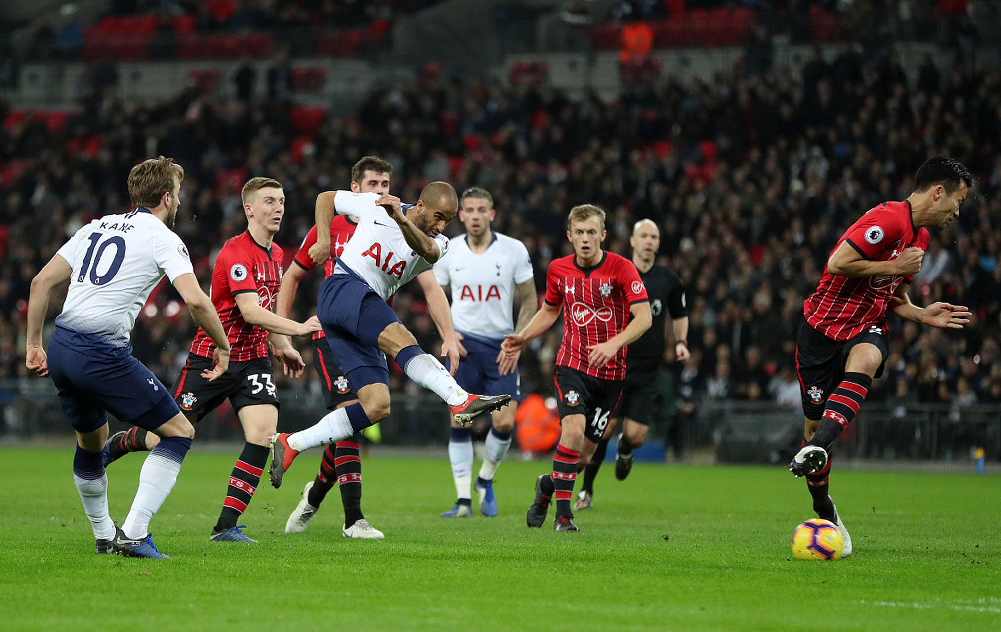 后卫引援的 后卫引援的